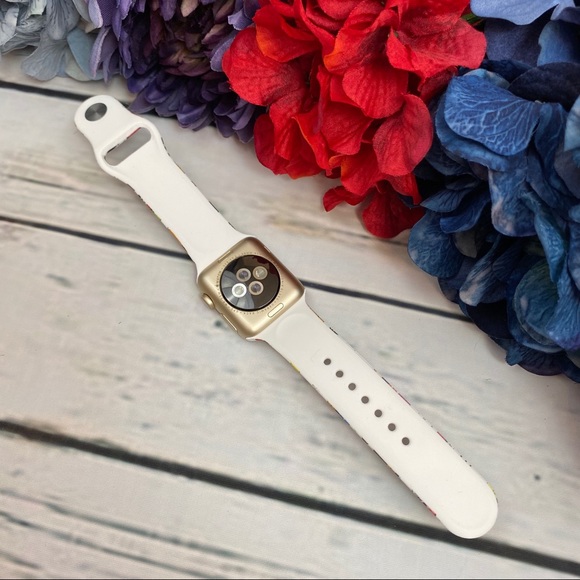 Mickey Mouse Silicone Watchband for Apple - Picture 11 of 16